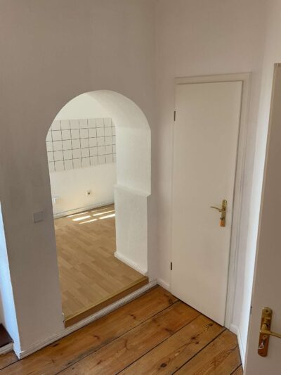 Tolle 2 Zimmerwohnung mit Balkon, 15345 Altlandsberg, Etagenwohnung