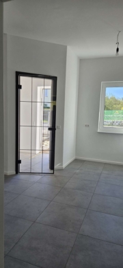 Wohnen am Stienitzsee, hochwertig und stilvoll saniert, 15378 Hennickendorf, Erdgeschosswohnung