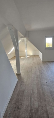 Wohnen am Stienitzsee, hochwertig und stilvoll saniert, 15378 Hennickendorf, Etagenwohnung