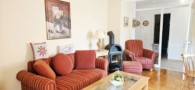 Wohnzimmer - Möblierte Erdgeschwohnung mit Terrasse unweit des Golfplatz