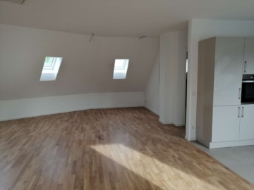 4 Zimmerwohnung mit gehobener Ausstattung, 15344 Strausberg, Dachgeschosswohnung