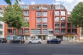 Hausansicht - Großzügige und helle Bürofläche mit Fahrstuhl in der Nähe vom U-&S-Bahnhof Lichtenberg