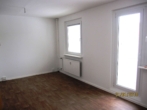Wohnzimmer - Helle 3 Zimmerwohnung mit Balkon und Fahrstuhl