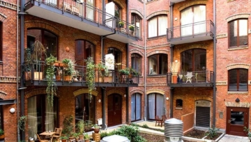 1Exklusive 2-Zimmer-Wohnung mit Terrasse // fußläufig 10 Minuten vom Alex entfernt, 10405 Berlin, Terrassenwohnung