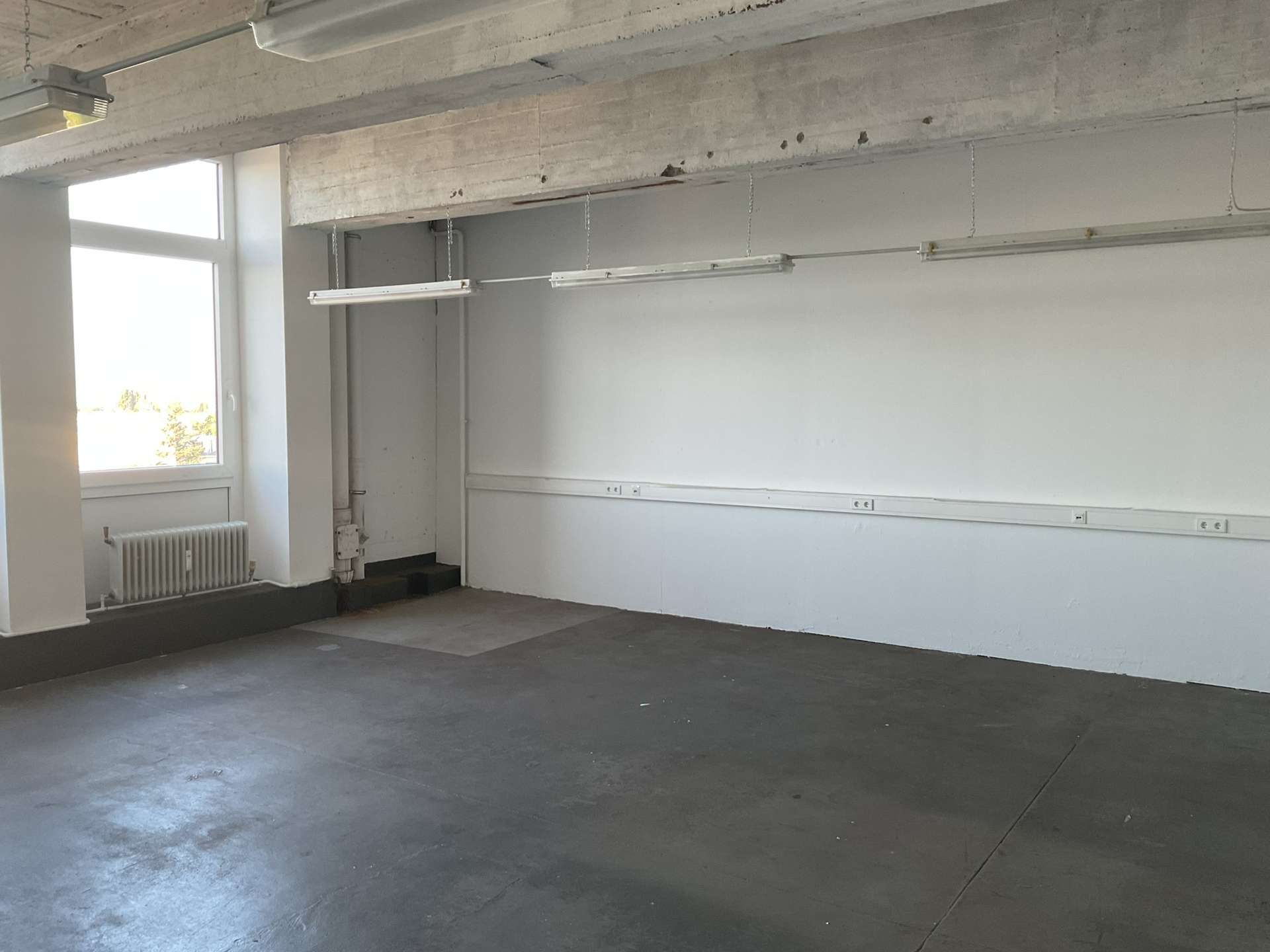 60 m²
