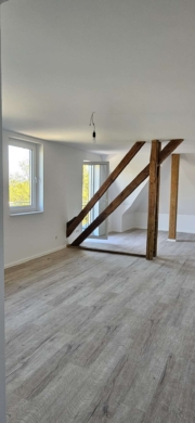 Wohnen am Stienitzsee, hochwertig und stilvoll saniert, 15378 Hennickendorf, Etagenwohnung