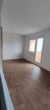 Wohnzimmer - Helle 2 Zimmerwohnung mit Fahrtstuhl und Balkon