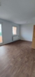 Wohnzimmer - Helle 2 Zimmerwohnung mit Fahrtstuhl und Balkon