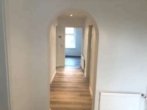 Flur - Helle 3 Zimmerwohnung mit Balkon und Gartennutzung
