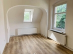 Esszimmer - Helle 3 Zimmerwohnung mit Balkon und Gartennutzung