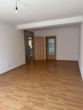 Wohnzimmer - Helle 3 Zimmerwohnung mit Balkon