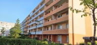 Hausansicht - Helle 4 Zimmerwohnung mit Balkon und Fahrstuhl