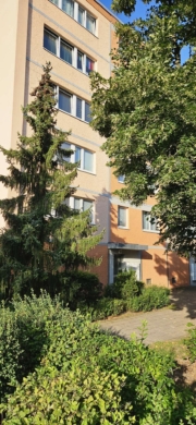 Helle 4 Zimmerwohnung mit Balkon und Fahrstuhl, 15344 Strausberg, Etagenwohnung
