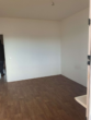 Wohnzimmer - Helle 4 Zimmerwohnung mit Balkon und Fahrstuhl