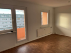 Wohnzimmer - Helle 4 Zimmerwohnung mit Balkon und Fahrstuhl