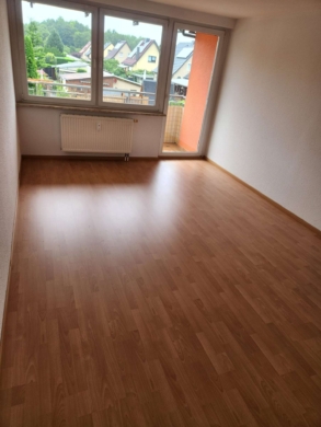 Sonnige 2 Zimmerwohnung mit Balkon, 15859 Storkow, Dachgeschosswohnung