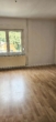Wohnzimmer - Großzügige 4 Zimmerwohnung mit Gemeinschaftsgarten