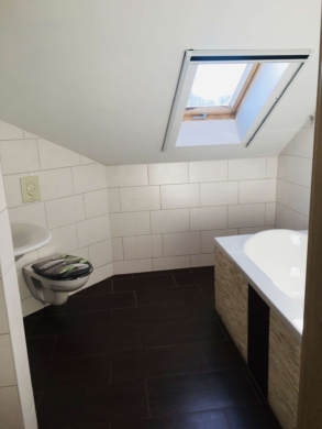 Großzügige 4 Zimmerwohnung in gefragter Lage, 15370 Fredersdorf, Dachgeschosswohnung